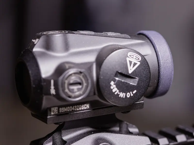Detail of Kill Flash snapped onto the optic, showing secure fit